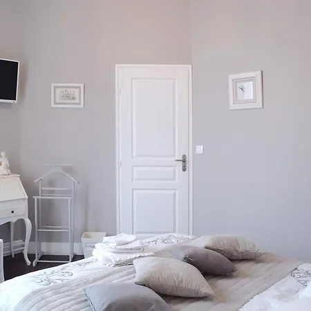 Bed & Breakfast D'hotes- Aux Oiseaux