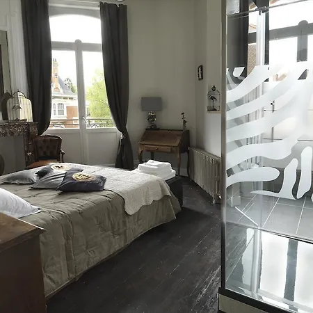 D'hotes- Aux Oiseaux 4* Lille